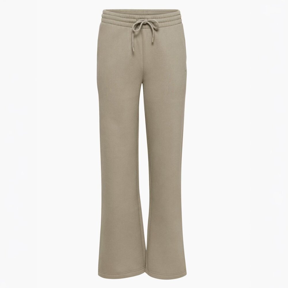 ARITZIA Cozy Sweatfleece Boyfriend Wide Sweatpant